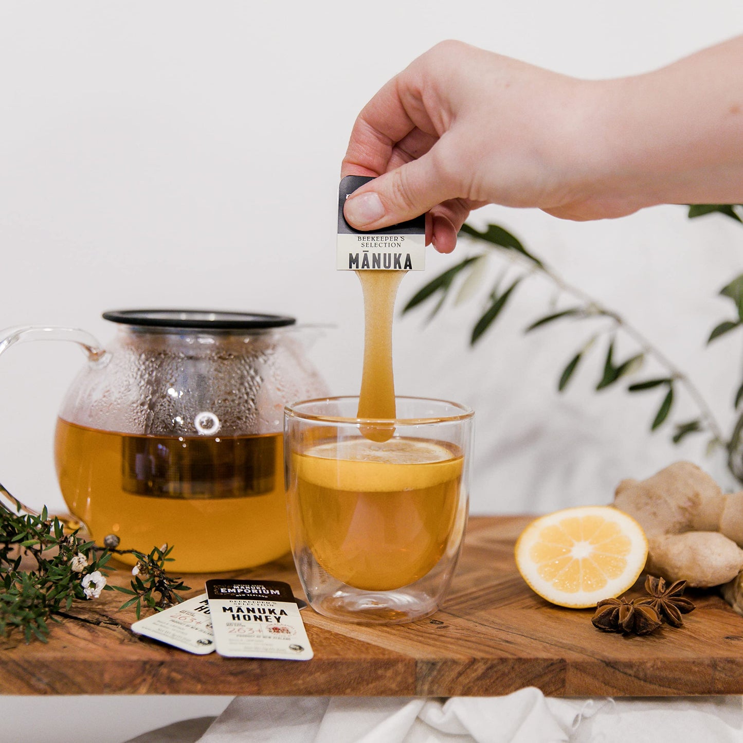 Manuka Emporium Raw Manuka Honey Packets Mgo 263+ | 24 X 0.18Oz Single-Serve Snaps | Certified Monofloral New Zealand Honey | Umf 10+ Equivalent | Travel-Friendly Superfood For Daily Wellness