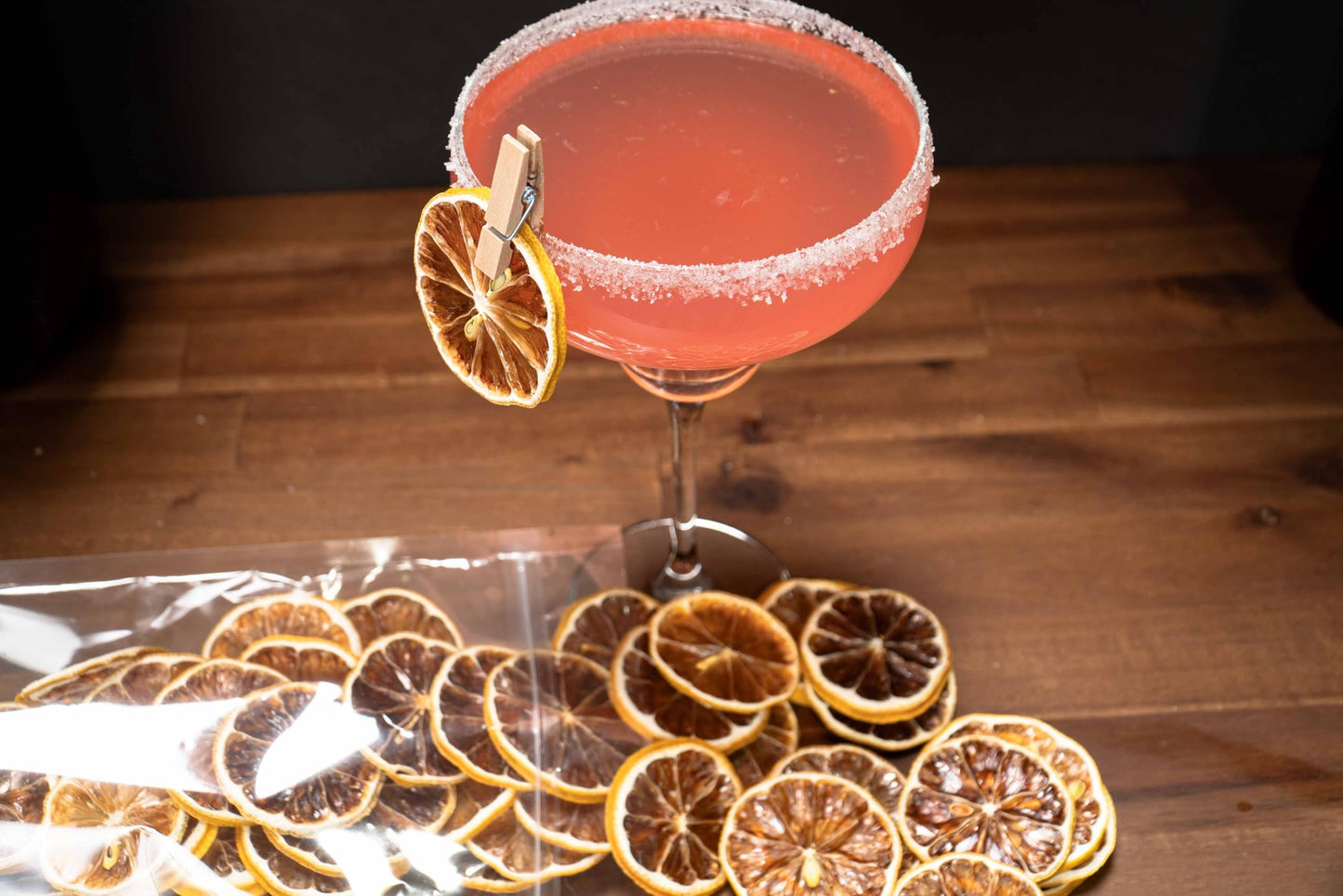 LAVA Premium Dried Lemon Slices, 100% Natural Dehydrated, 3oz/85g, Perfect for Cocktails and Cake Decoration