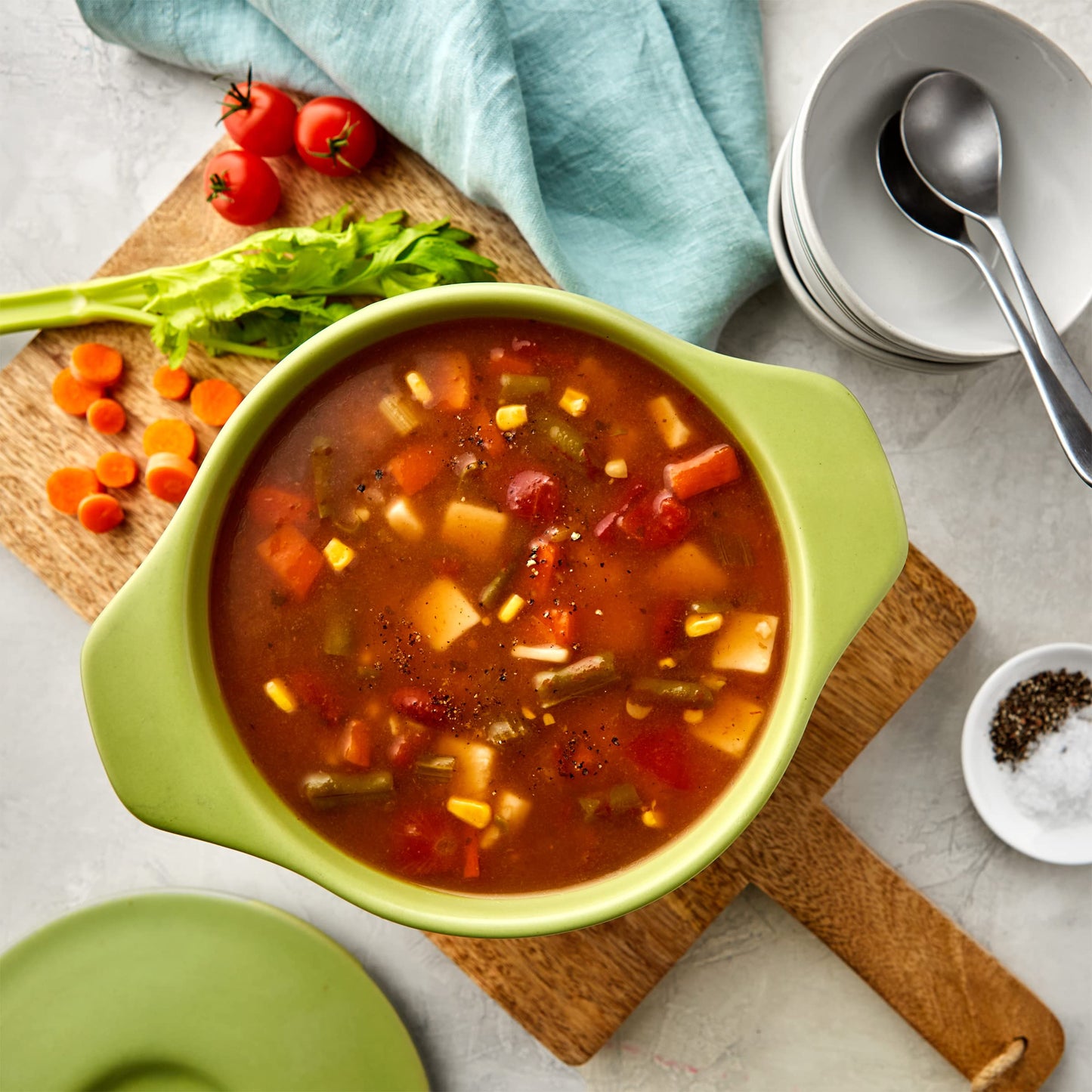 Progresso Garden Vegetable Canned Soup, 19 oz, Classic Flavor, Pack of 1