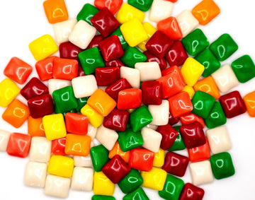 Chiclet Tab Gum - 800 Pieces of Assorted Rainbow Colored Fruit Flavored Chewing Bubble Gum