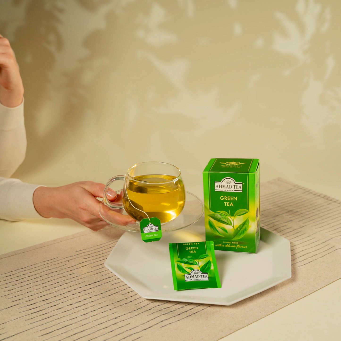 Ahmad Tea Green Tea, Green Tea Pure Teabags, 20 Ct (Pack Of 1) - Caffeinated And Sugar-Free