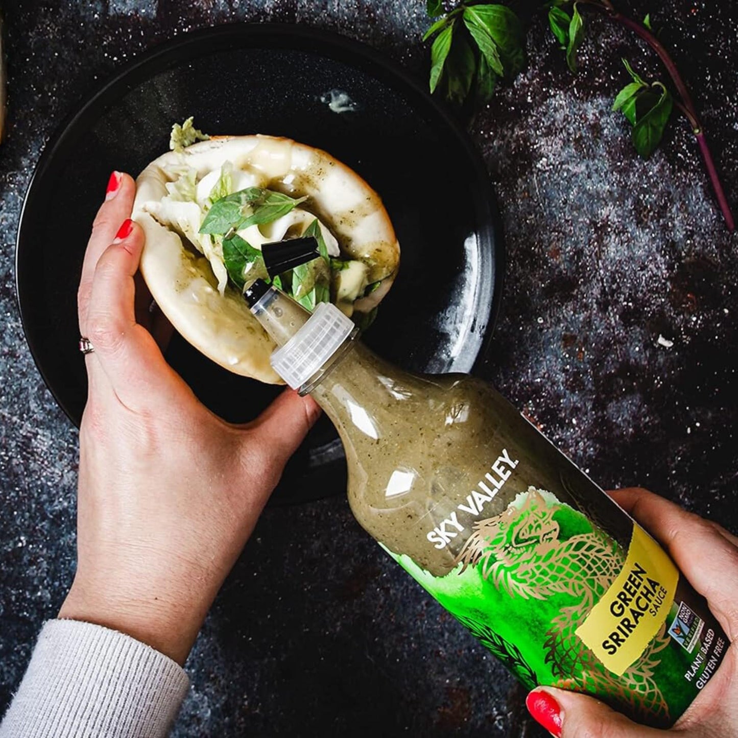 Sky Valley Green Sriracha Sauce - Spicy Green Sriracha Hot Sauce, Lime, Jalapeno Pepper, Cilantro, Plant Based, Vegan - 17.25 Oz