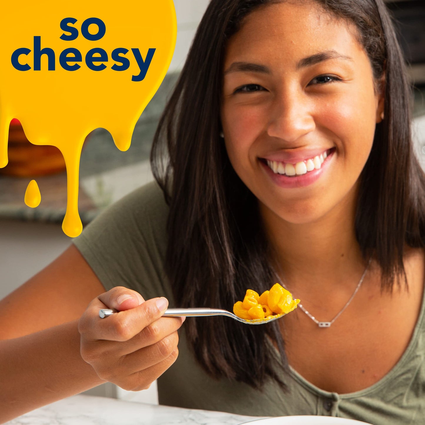 Kraft Deluxe Original Cheddar Mac & Cheese Macaroni and Cheese Dinner Family Size, 24 oz Box