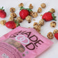 MadeGood Strawberry Granola Minis, 6 Pouches (3.5 oz/ea) Granola Clusters Made with Crunchy Oats and Juicy Strawberries; Conveni
