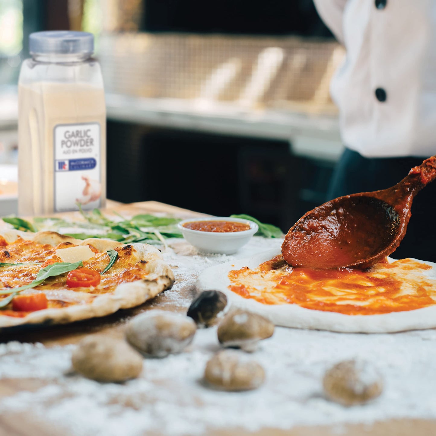 McCormick Culinary Garlic Powder Seasoning, 21 oz Containers, Pack of 6, Culinary Grade, Perfect for Garlic Flavor Recipes