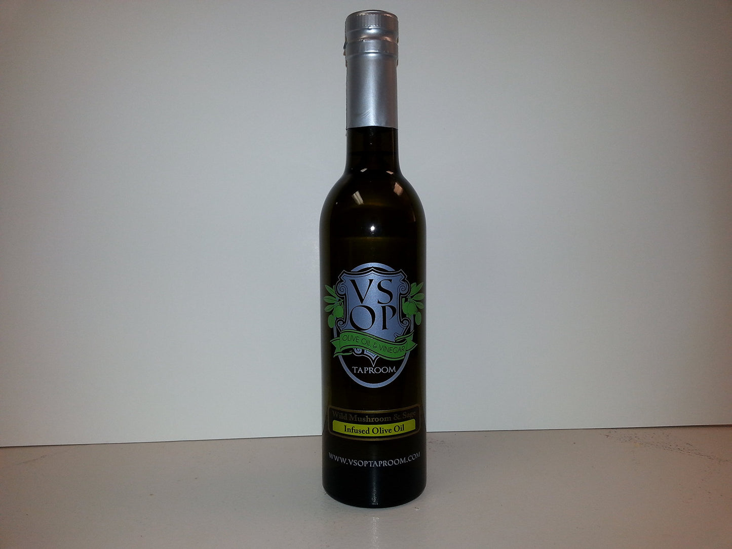 VSOP Organic Wild Mushroom & Sage Infused Extra Virgin Olive Oil, 375 ml / 12.68 oz