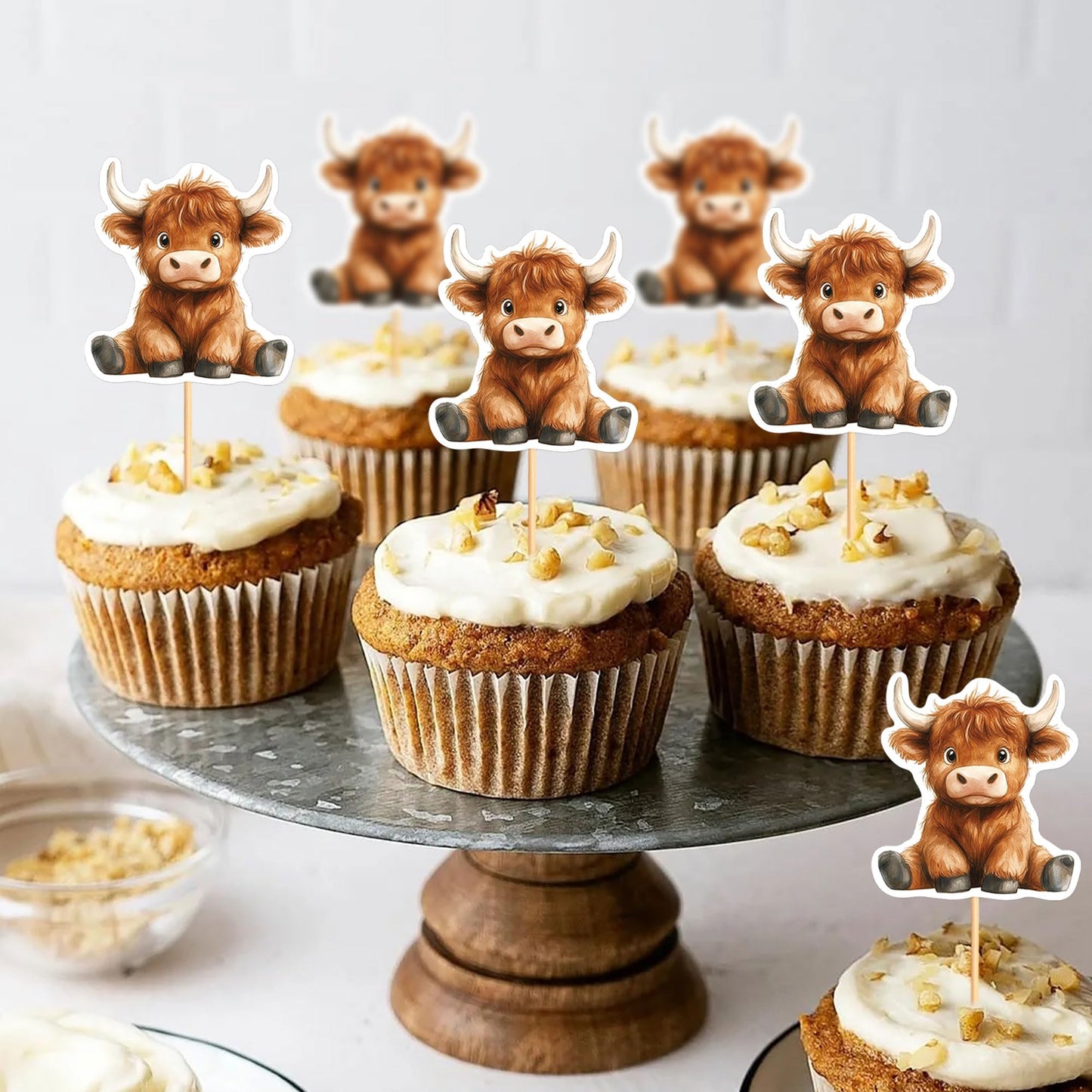 Cyodoos 24Pcs Highland Cow Cupcake Toppers Farm Animals Cupcake Picks Highland Cow Theme Baby Shower Kids Birthday Party Cake De
