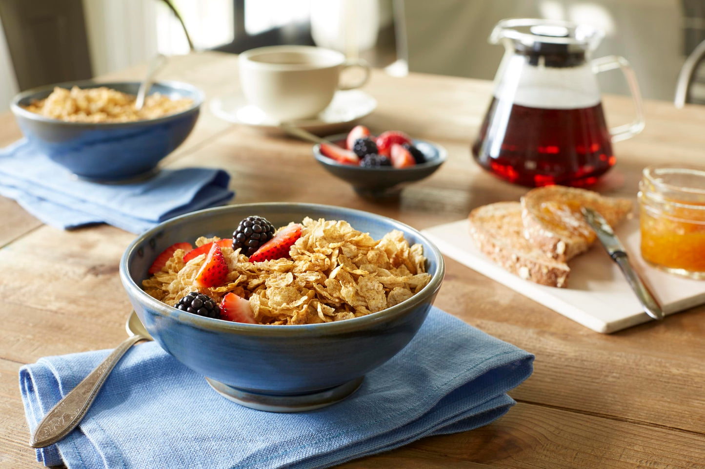 Post Grape Nuts Flakes Breakfast Cereal, Crispy Whole Wheat And Barley Cereal, Great For Yogurts, Parfaits, And Homemade Snacks,