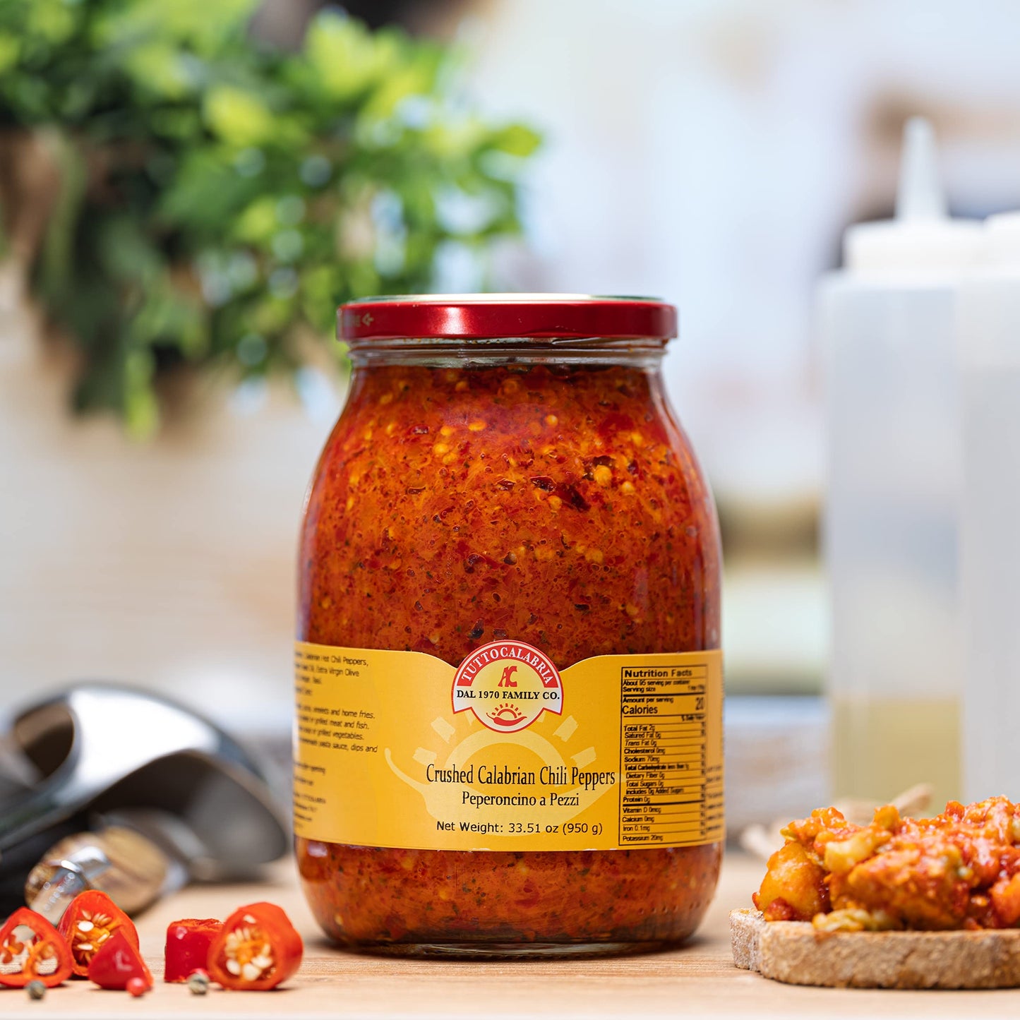 Tuttocalabria Crushed Calabrian Chili Pepper, Paste/Spread, 33.5 Oz Club Pack Size, All Natural, Non-Gmo, Product Of Italy, Glass