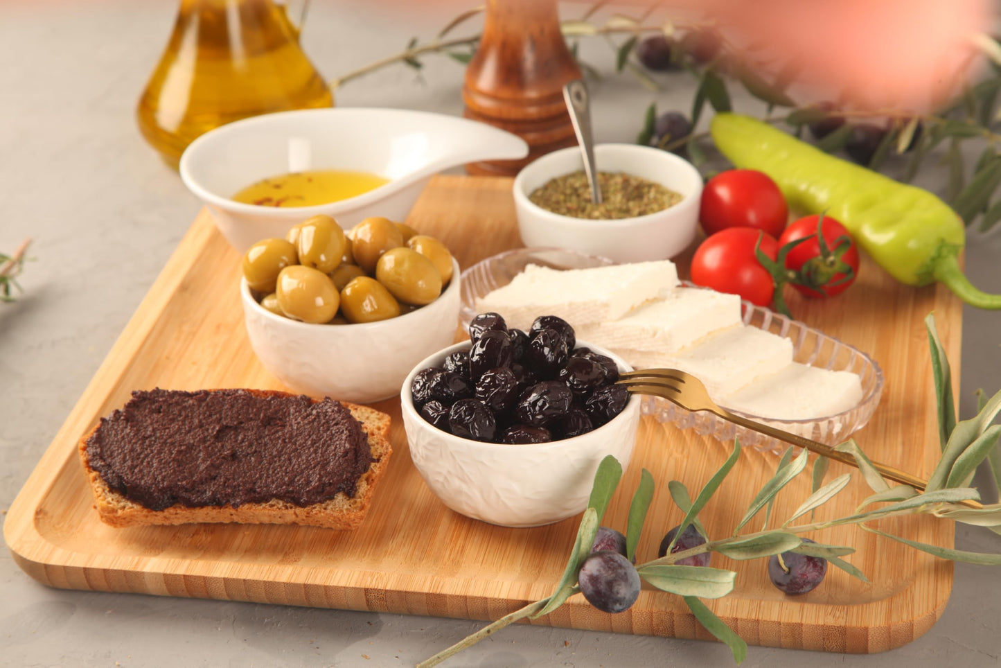 Marmarabirlik Black Olives, Turkish Dry Cured Black Olives, Hand-Picked, Healthy Snacks, Savory Mediterranean Taste, Great for S
