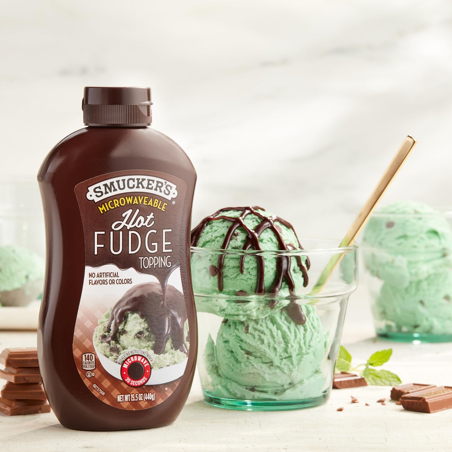 Smuckers Hot Fudge Topping, 15.5 Ounces (Pack of 6), Microwavable Squeeze Bottle