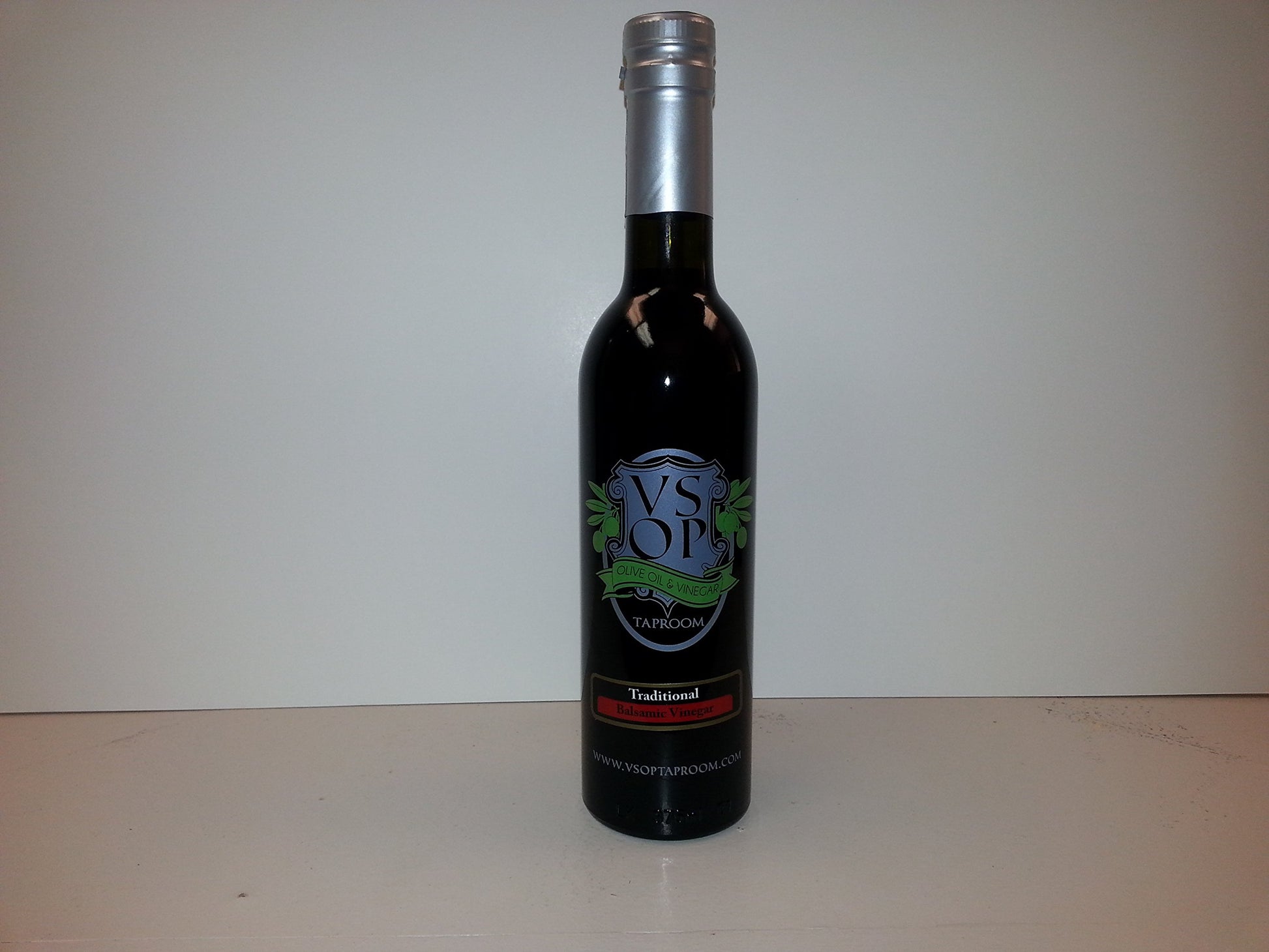VSOP Traditional 18yr Aged Dark Balsamic Vinegar of Modena (375 ml / 12.68 oz)