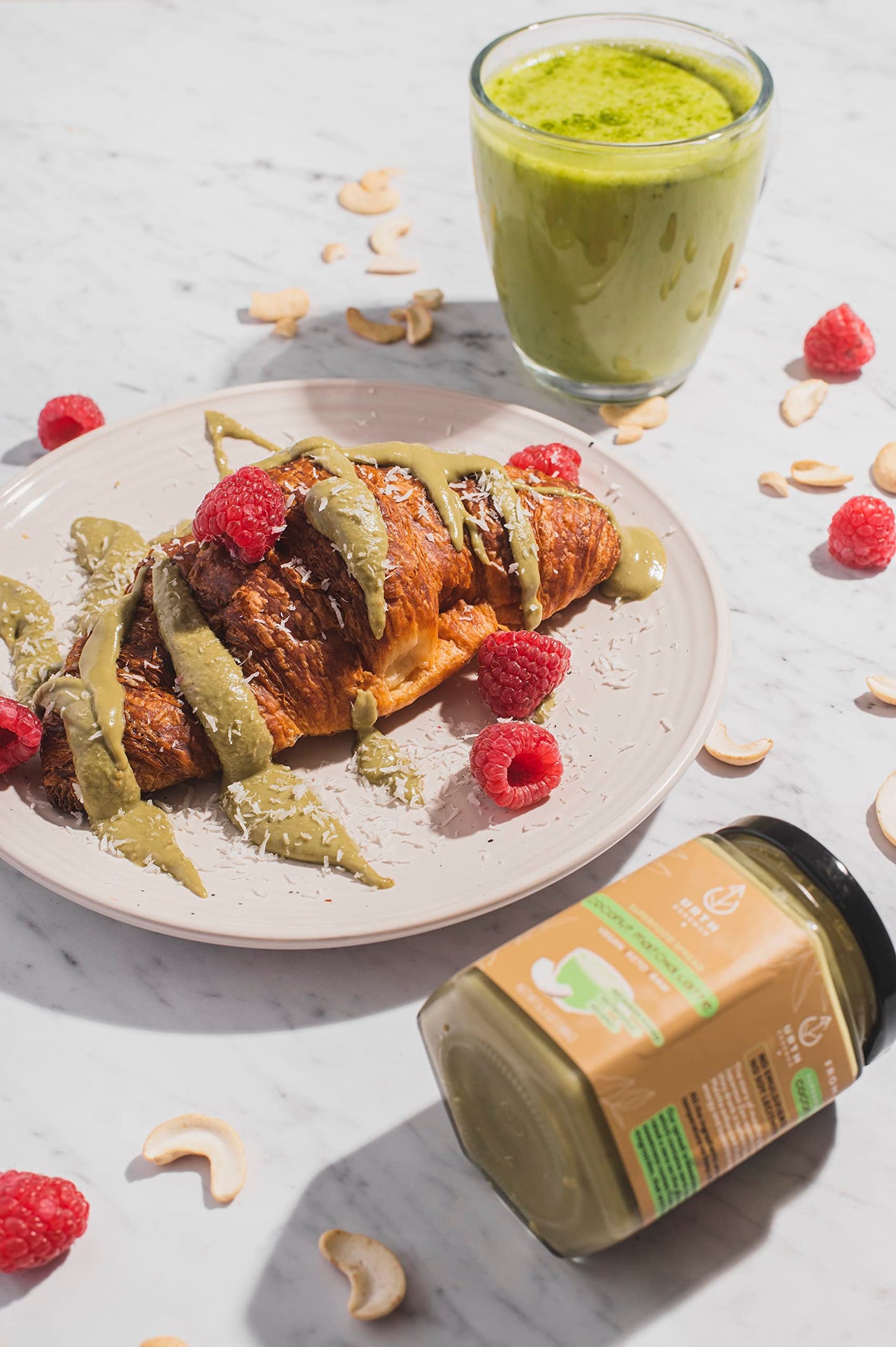 Urth Essence Coconut Spread Sugar Free Spread | Organic Coconut butter spread | A Healthy Spread and Treat for Adults and Kids |