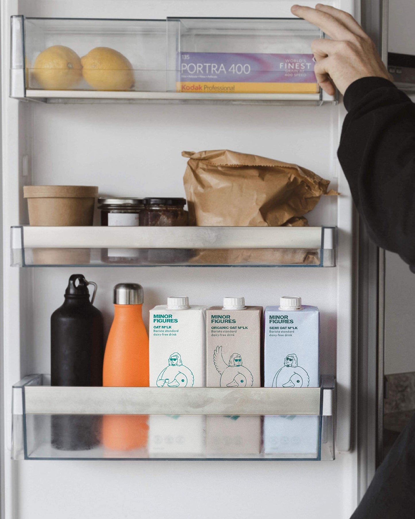 Minor Figures - Oat Milk - Standard - Barista Standard - 32 Oz - 1 Pack - Non Gmo - Plant Based - Vegan - Dairy Free - Shelf Sta