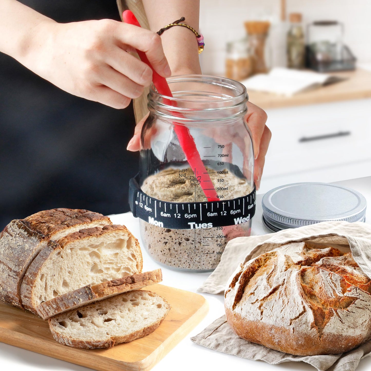 Benicci Sourdough Starter Kit - 31.8 oz Glass Jar - Reusable & Easy to Clean - Perfect for Bread Baking - Transparent