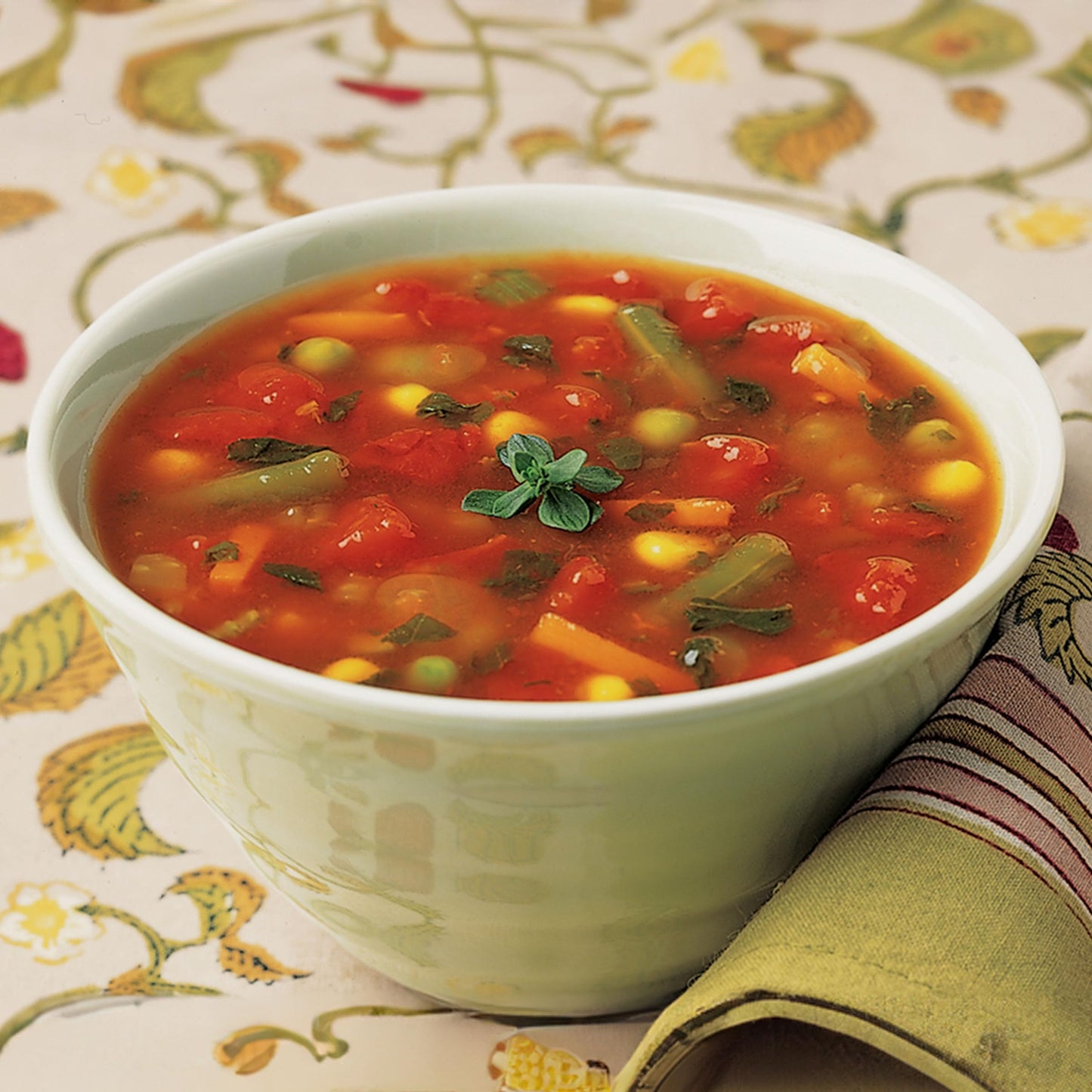 Amys Soup  Vegan Chunky Vegetable Soup  Gluten Free  Made with Organic Vegetables  Canned Soup  14.3 Oz