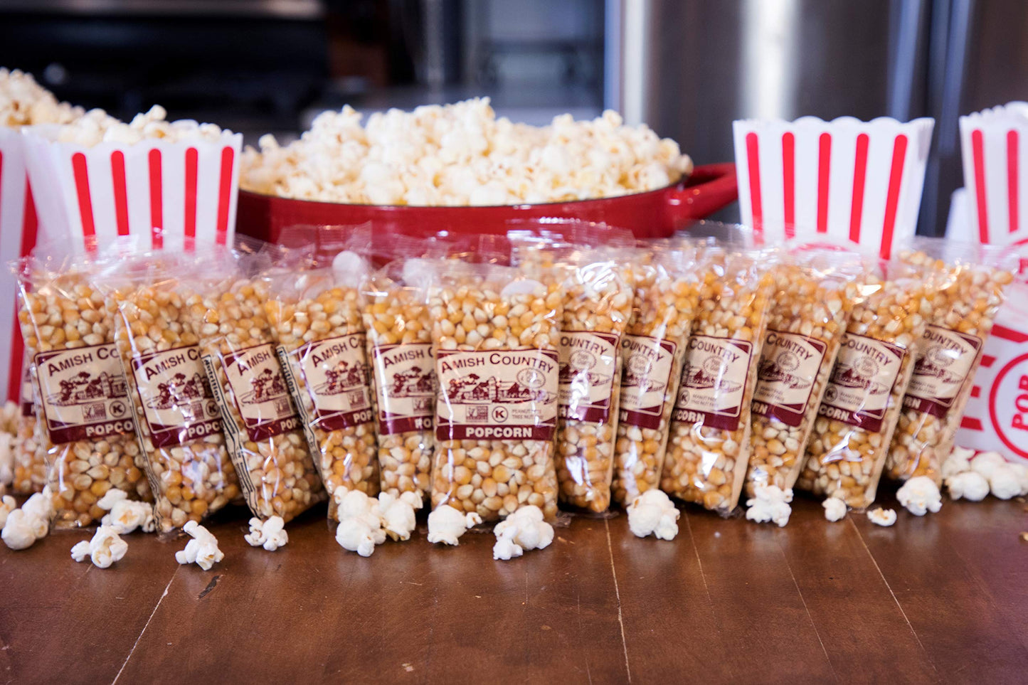 Amish Country Popcorn | 24-4 Oz Bags - Mushroom Kernels | Old Fashioned, Non-GMO and Gluten Free