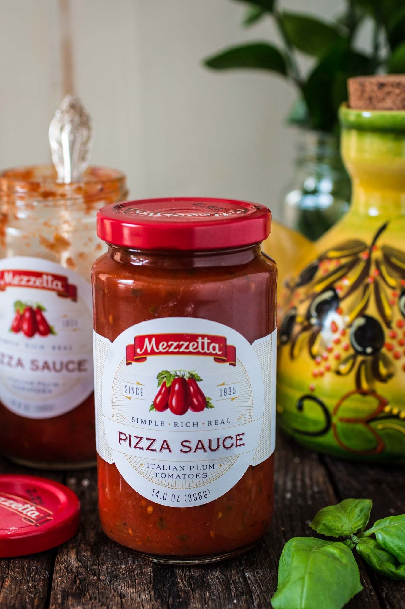 Mezzetta Pizza Sauce Italian Plum Tomatoes 14.0 Ounce Jar (Pack of 3)