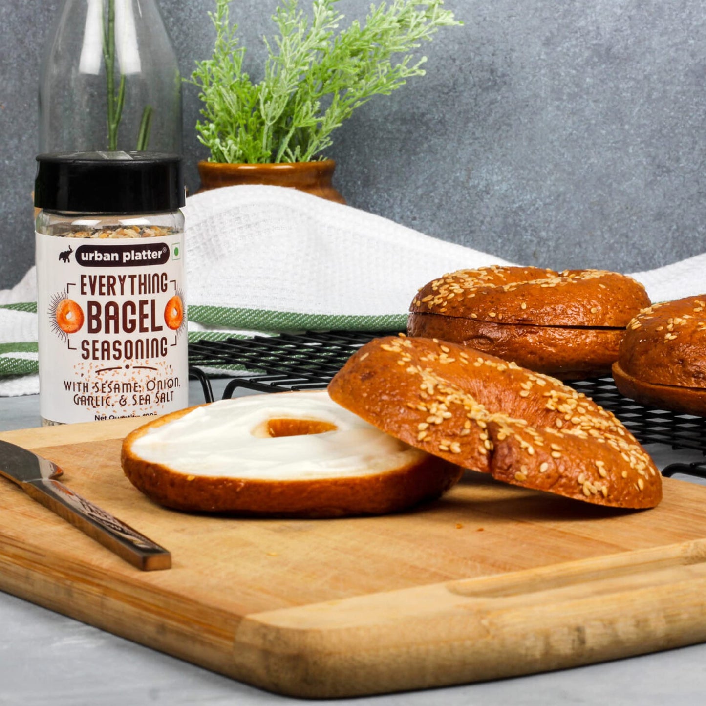 Urban Platter Everything Bagel Seasoning | 100G (3.53 Oz) | Crunchy & Savory Blend Of Sesame Seeds, Garlic, Onion, Salt & Poppy Seeds | Perfect For Bagels, Avocado Toast & Salads