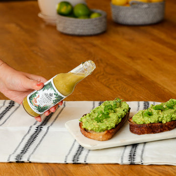 Queen Majesty Hot Sauce Jalapeño, spirit-inspired flavor & Lime, All Natural, Vegan, Gluten Free, 5 Fl Oz