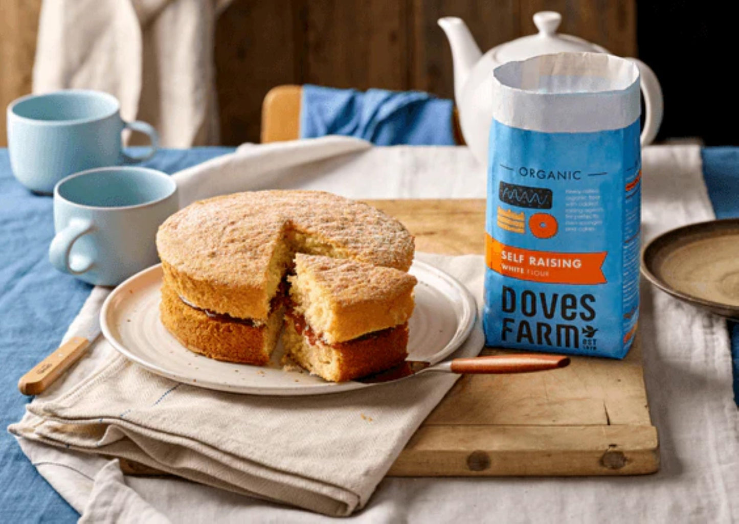 Doves Farm Organic Self Raising White Flour | Versatile Self Rising Flour For Different Dishes | Ideal For Cakes Or Baking | Uk Milled | Kosher | 35.27 Oz (2 Packs Of 1 Kg)