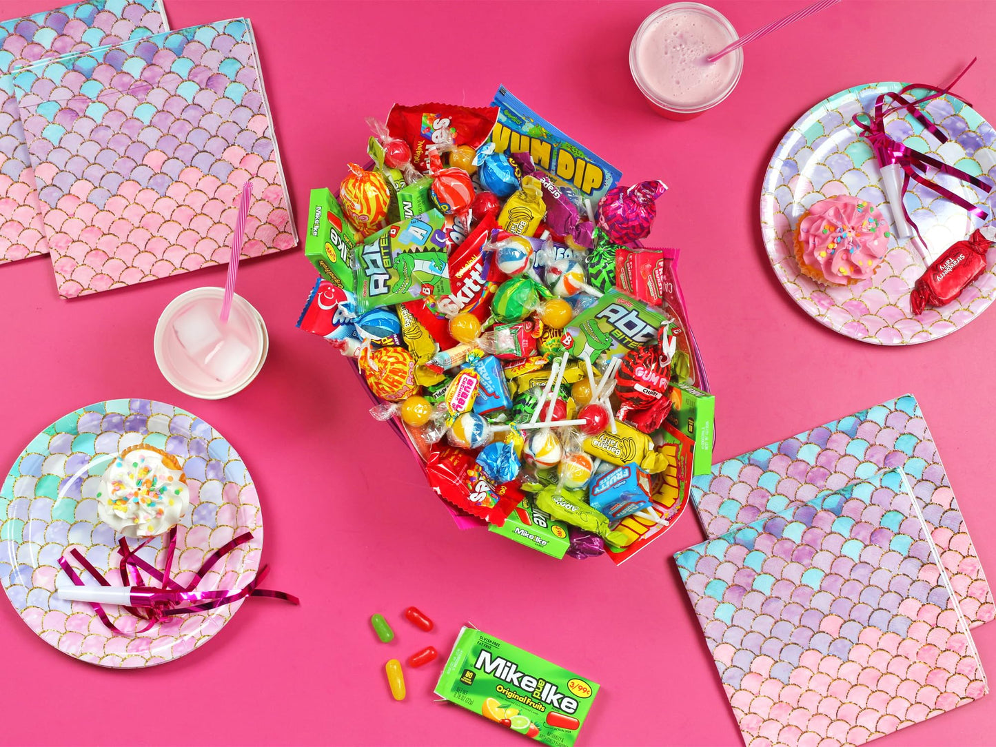 Big Bulk Candy - 25 Pounds - Wholesale Assorted Candies - Individually Wrapped - Favor Treats Birthday, Schools, Offices, Camps,