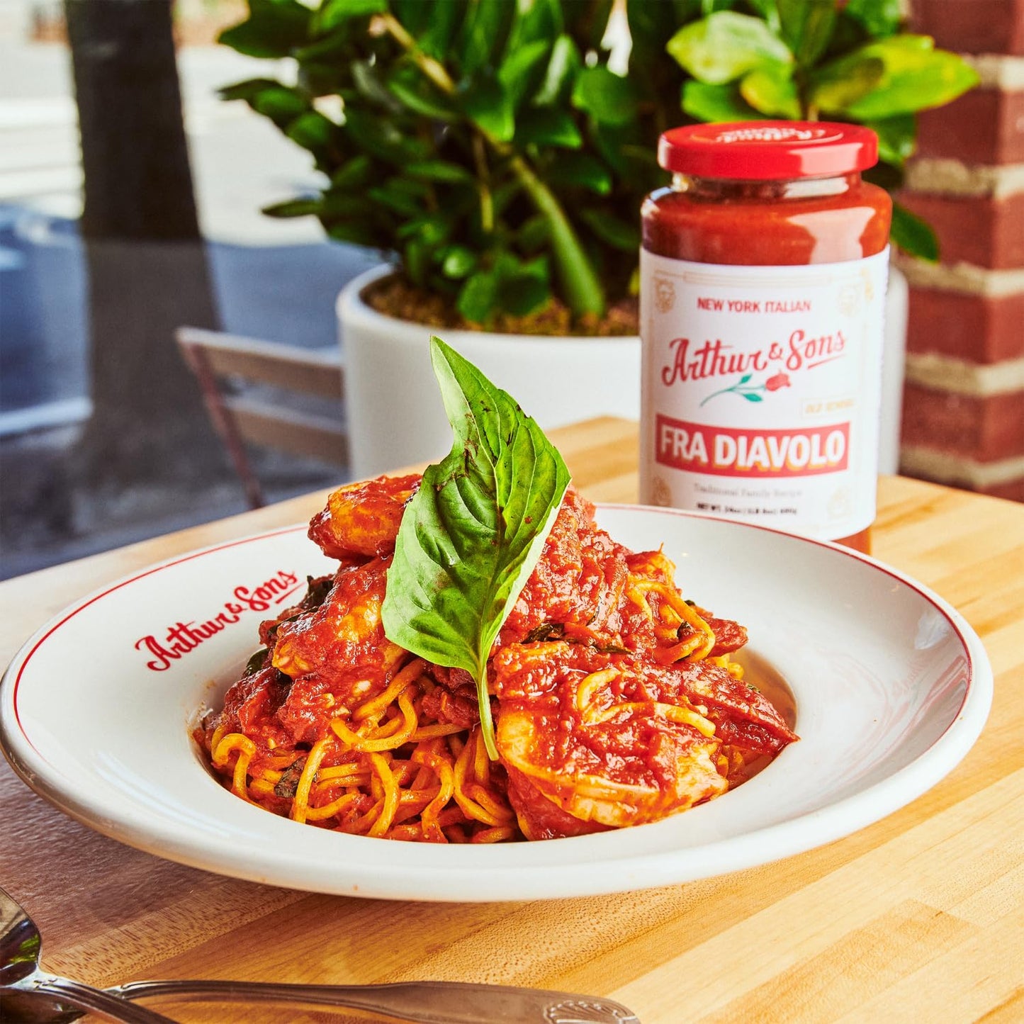 Arthur & Sons Fra Diavolo Sauce - Authentic Spicy Italian Recipe, All-Natural, Gluten-Free - 2 Pack (48oz)