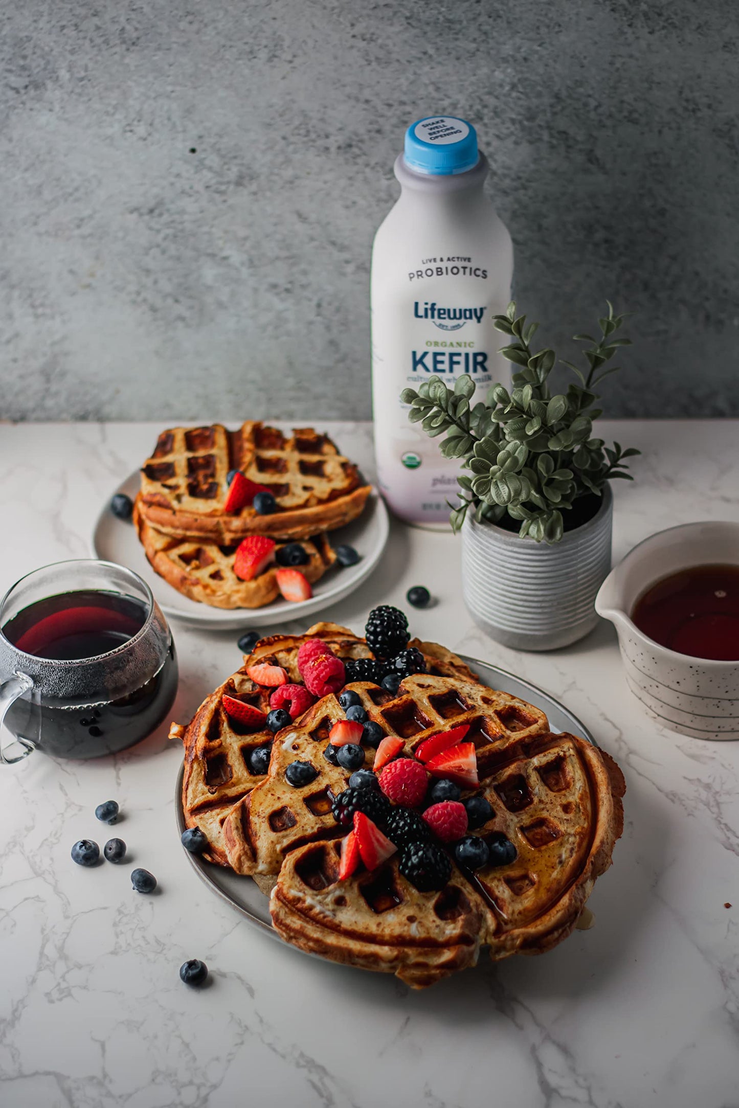 Lifeway Organic Whole Milk Kefir - 10g Protein, 12 Live Active Probiotic Cultures, Up to 99% Lactose Free, Gluten Free - Plain,