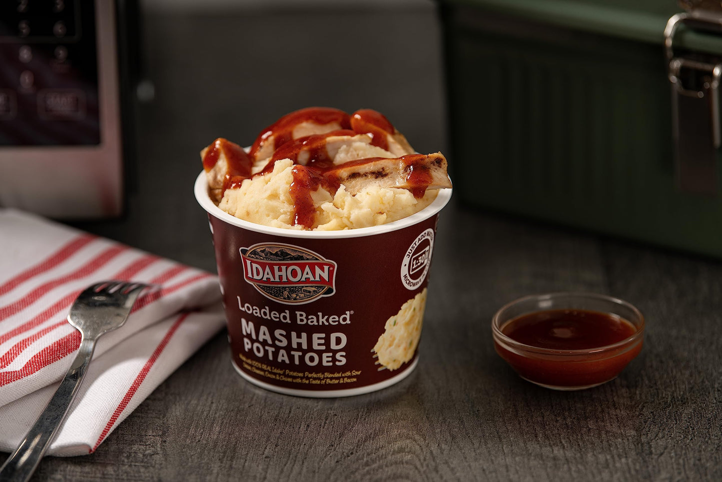 Idahoan Loaded Baked Potatoe Microwaveable Cups, Flavored Mashed Potatoes, 1.5 Oz. Cups (6 Pack)