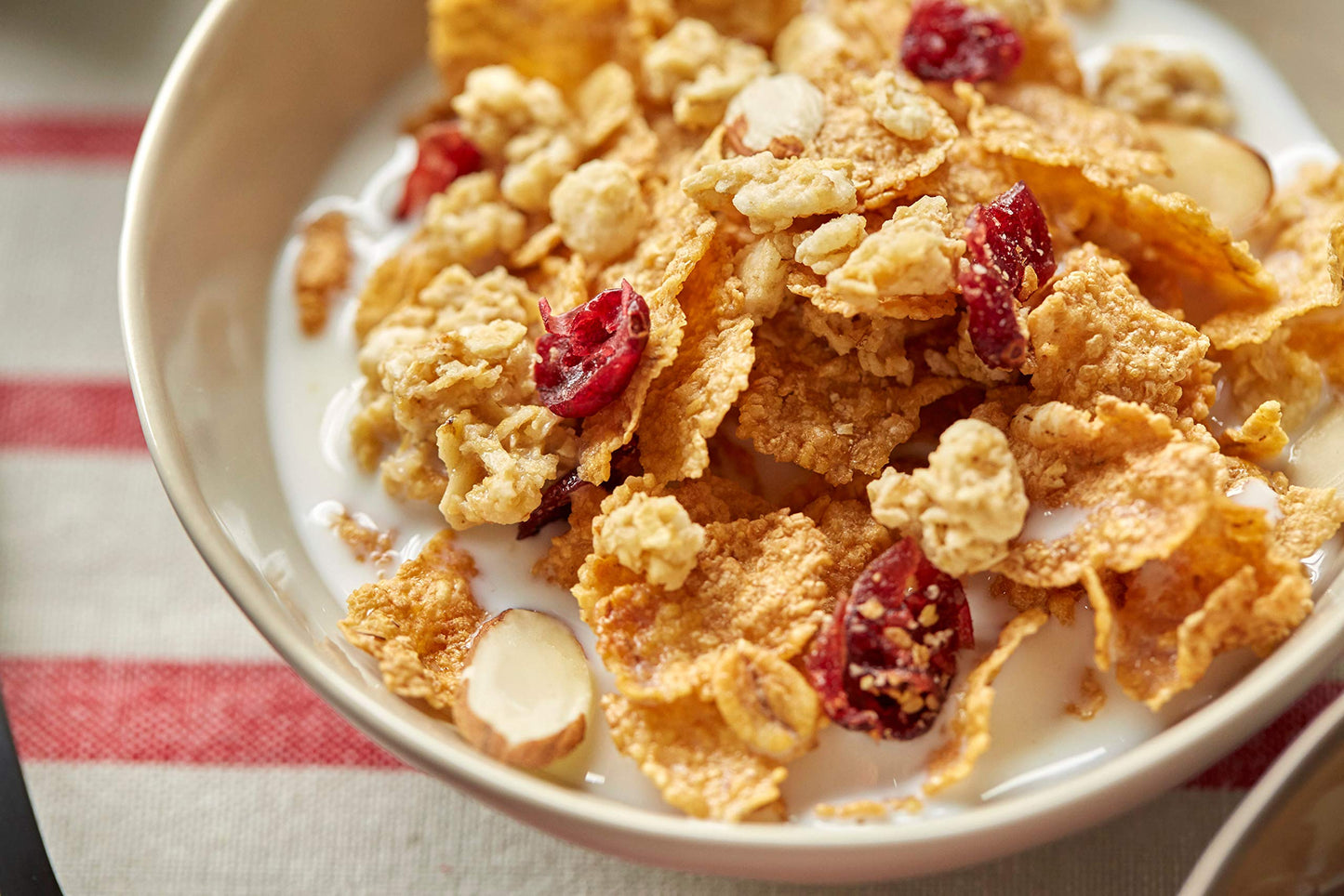 Post Cranberry Almond Crunch Cereal 1.1Kg/2.2 Lbs. {Imported From Canada}
