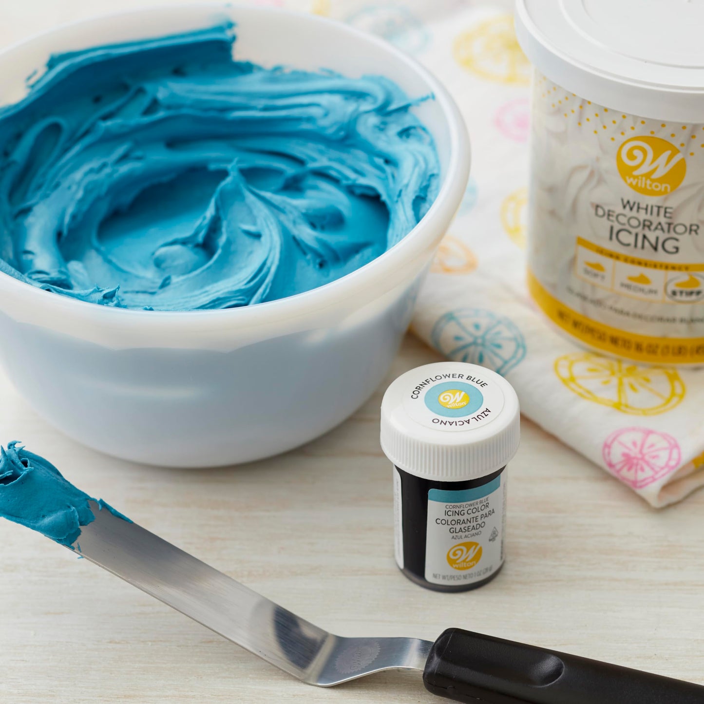 Wilton Icing Colors Gel - 1oz Black Food Coloring for Baking and Decorating