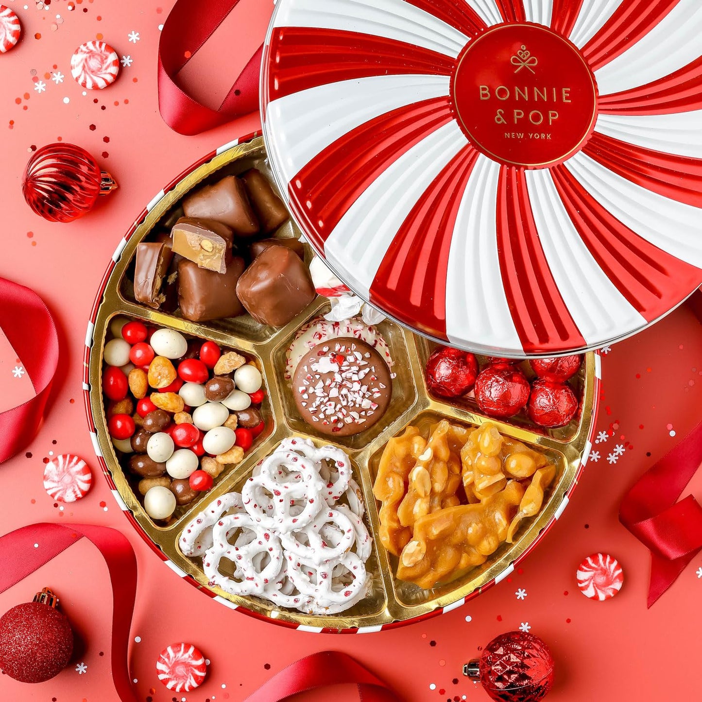 BONNIE AND POP Christmas Gift Basket - 8 Piece Set - Chocolate & Nut Assortment - Peppermint Color