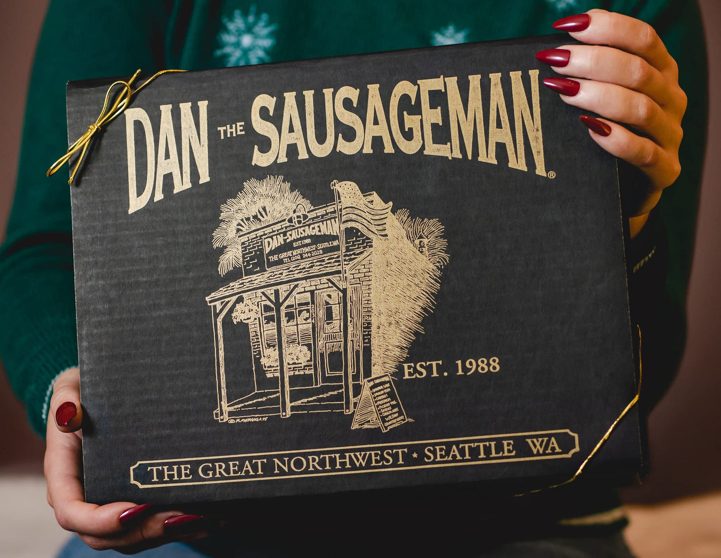 DAN THE SAUSAGEMAN Yukon Gift Basket - Gourmet Smoked Beef Summer Sausages & Snacks - 10 Pieces Set