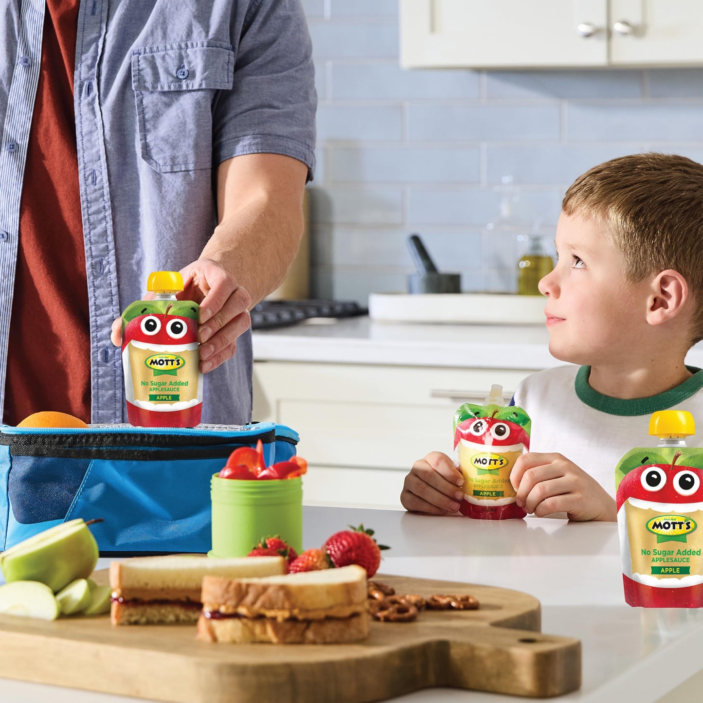 Mott'S Applesauce, 3.2 Oz Clear Pouches, 20 Pack