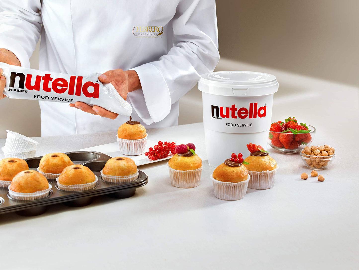 Ferrero Nutella Chocolate Hazelnut Spread 6.6 Lbs (3Kg) Tub [The Original Authentic Import From Italy]