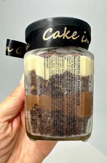 Gourmet Cake In A Jar - Duo Chocolate Cake In Jar With Special Chocolate Cake Layered With White Belgian Chocolate Brigadeiro -