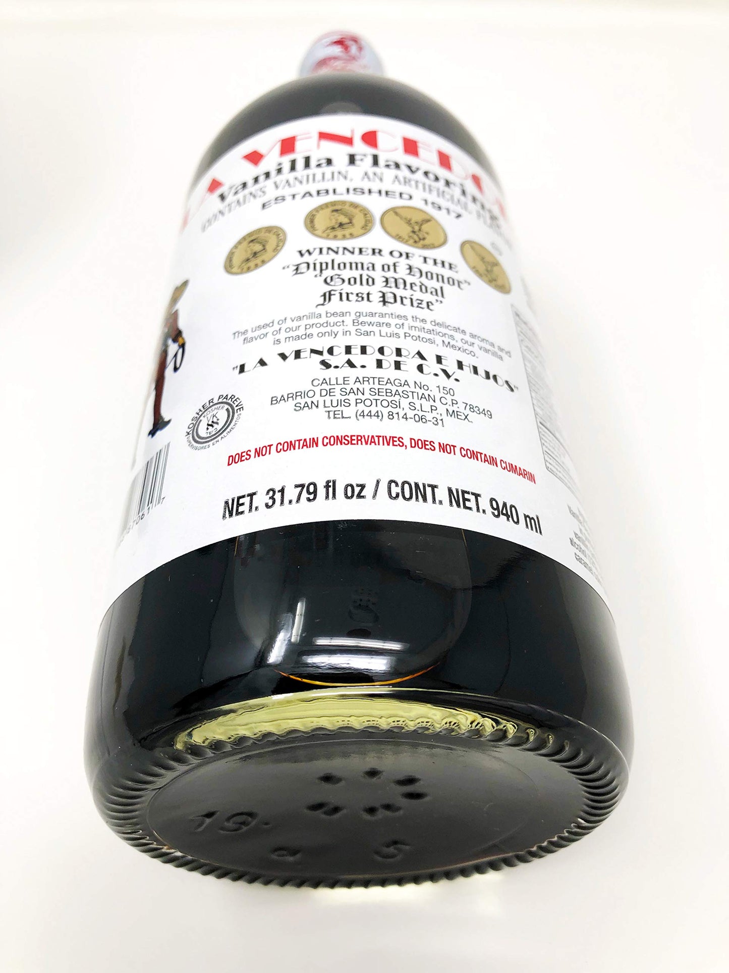 La Vencedora Mexican Vanilla Extract 2 Pack - 32oz - Traditional Vanilla Flavoring for Baking  Cooking & Desserts - Vegan  Glutten Free  Natural Process  Made in Mexico