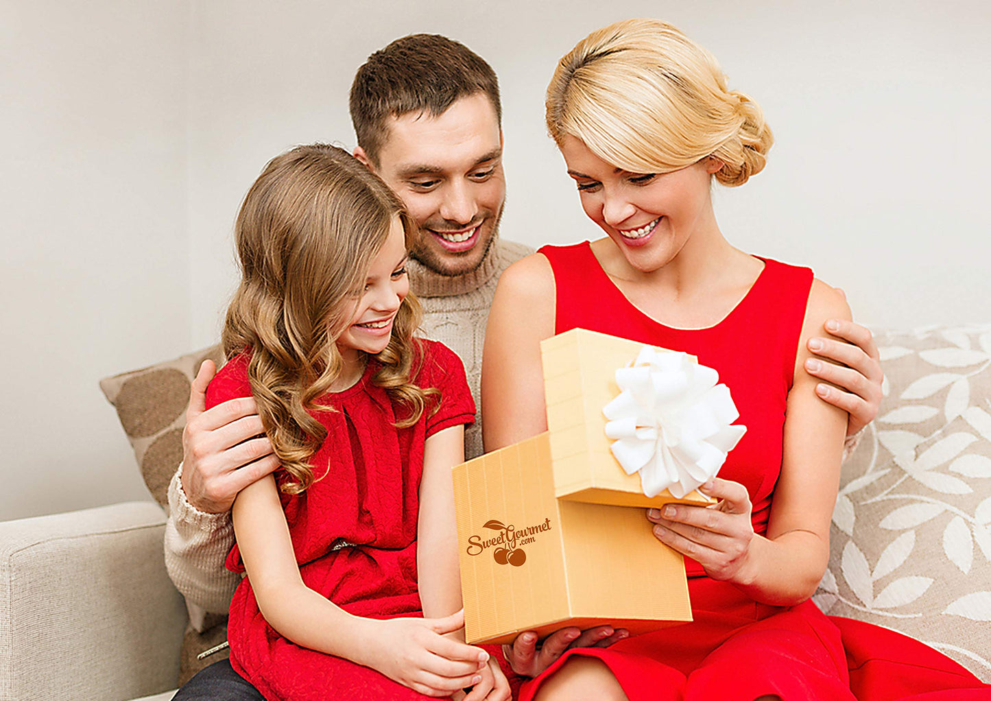 SweetGourmet Colored Circus Peanuts | Retro Marshmallow Candy | 2.5 Pounds