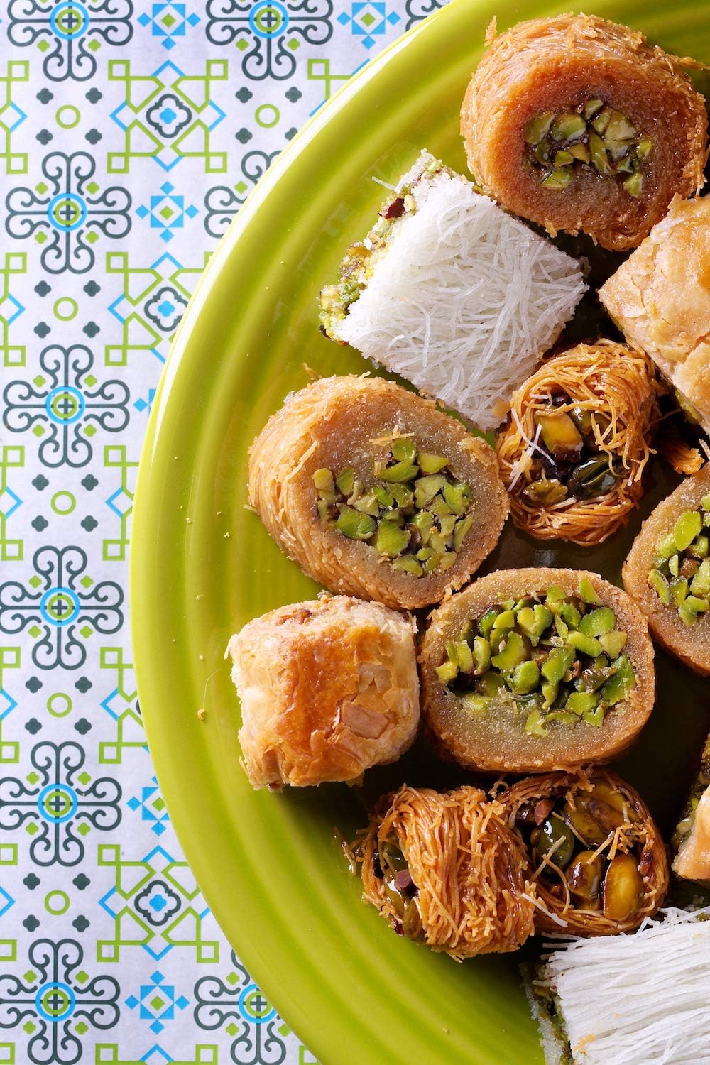 Al Bohsali 1870 - Premium Mediterranean Baklava Assorted Mix (53 Count)