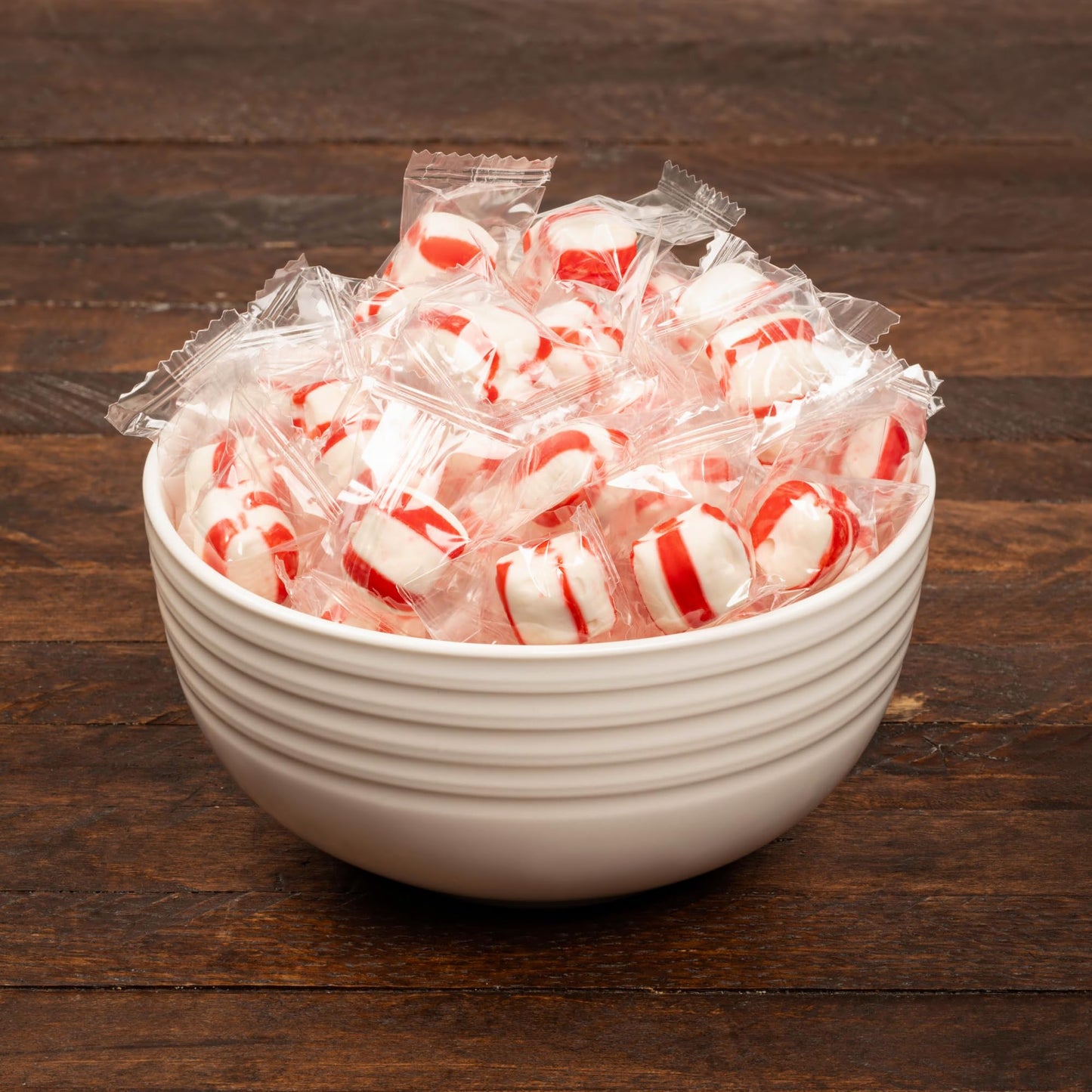 Peppermint Puffs Candy Mints - 4 Pound Bulk Individually Wrapped - Classic Holiday Candies - 360 Pieces