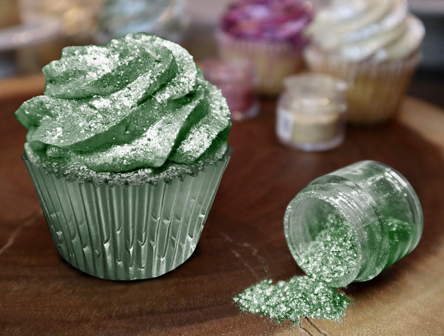 Bakell Edible Glitter Tinker Dust, 5g, Christmas Green, KOSHER Certified, for Cakes, Cupcakes, Drinks