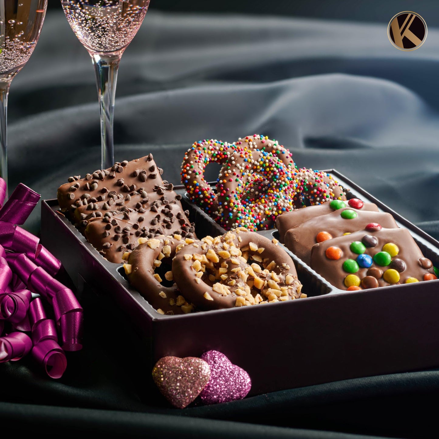 KREMERY Creamy Chocolate Cravings - Holiday Xmas Christmas Chocolate Covered Pretzel Twists & Grahams Cookies Gift Basket  in Brown Gift Box (12 Count  Assorted Sweet Toppings)