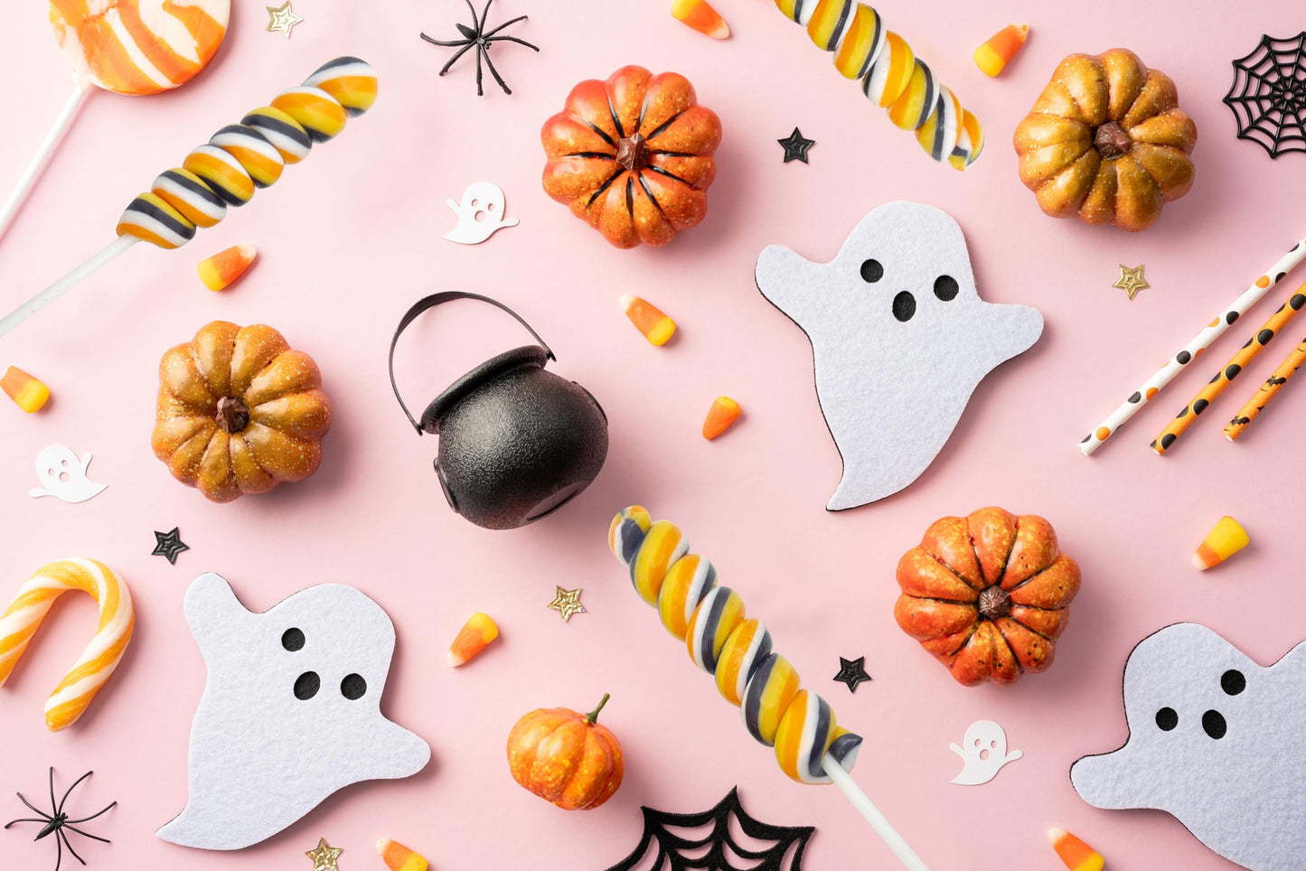 Halloween Twisty Lollipops - 24 Unicorn Suckers Individually Wrapped Bulk - Halloween Candy - Trick Or Treat Candy Bags - Candy