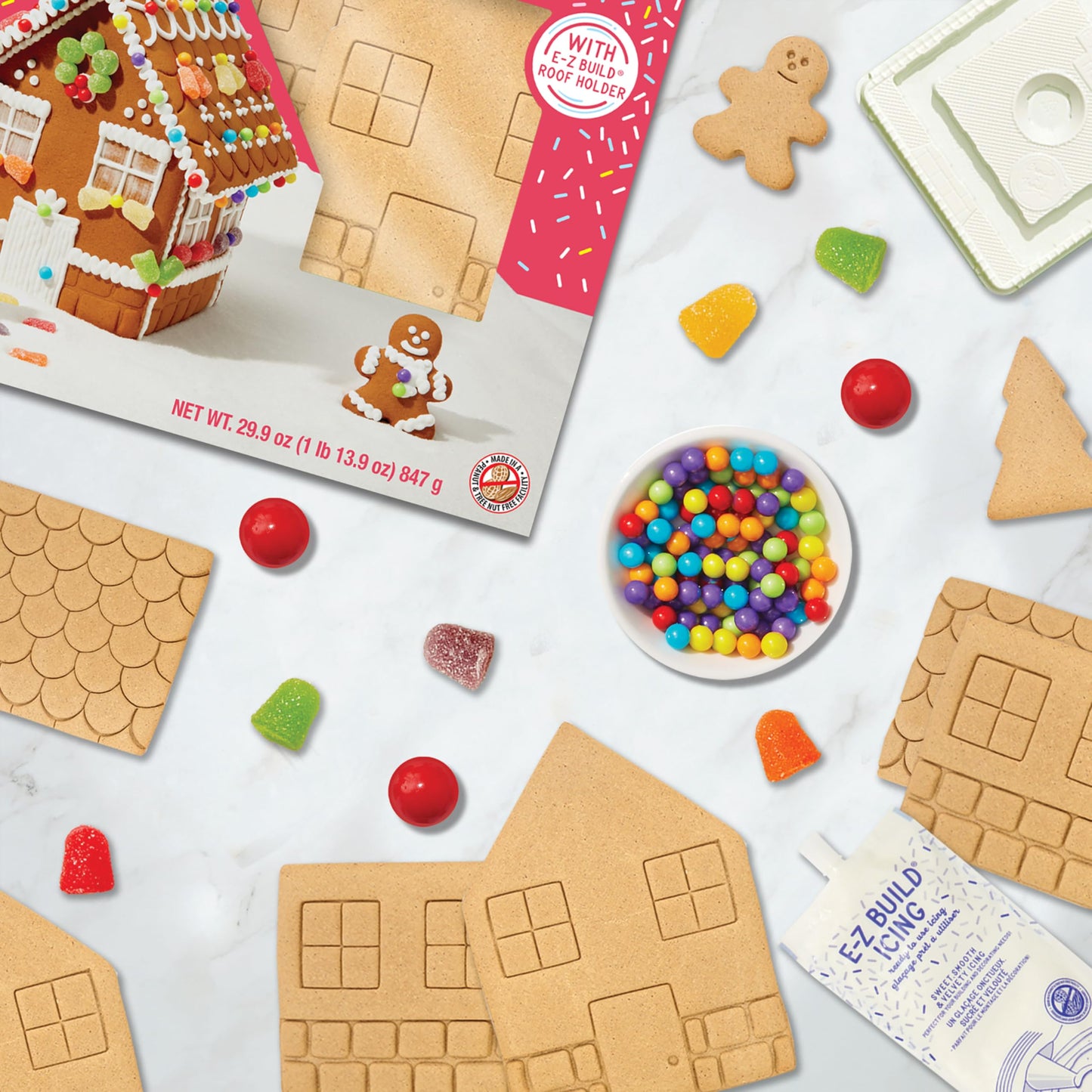 Create-A-Treat E-Z Build Gingerbread House Decorating Kit, Holiday Gift, 29.9 oz + Bonus CHIPS AHOY! Mini Cookie Snack Pack
