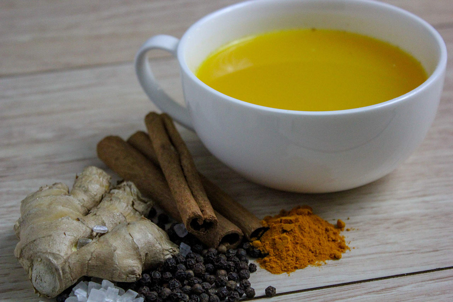 Pride Of India Turmeric Chai Latte Powder - Instant Golden Milk - 8.82oz Jar - Caffeine-Free - Makes 20-25 Cups
