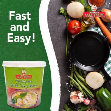 Mae Ploy Vegetarian Green Curry Paste, Authentic Thai Spices, 35 oz Tub, No MSG, Preservatives, 2.18 lb