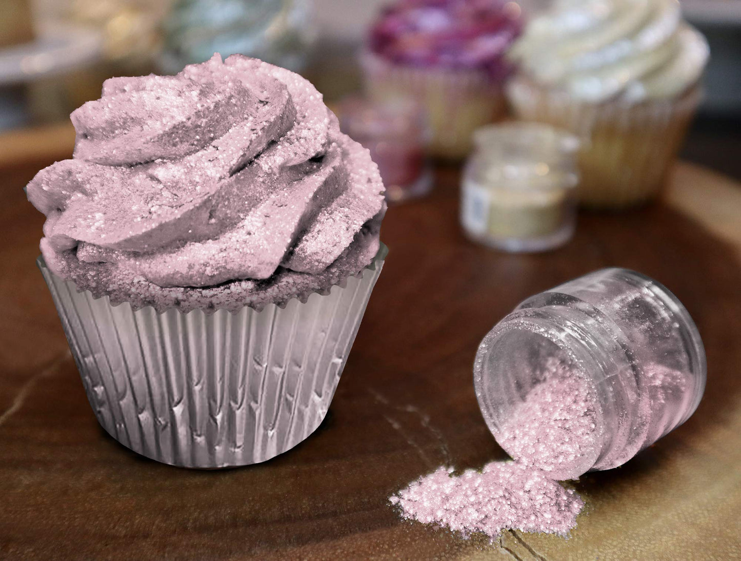 Bakell Soft Pink Edible Glitter, 5g | KOSHER Certified | 100% Edible for Cakes, Cupcakes, Drinks