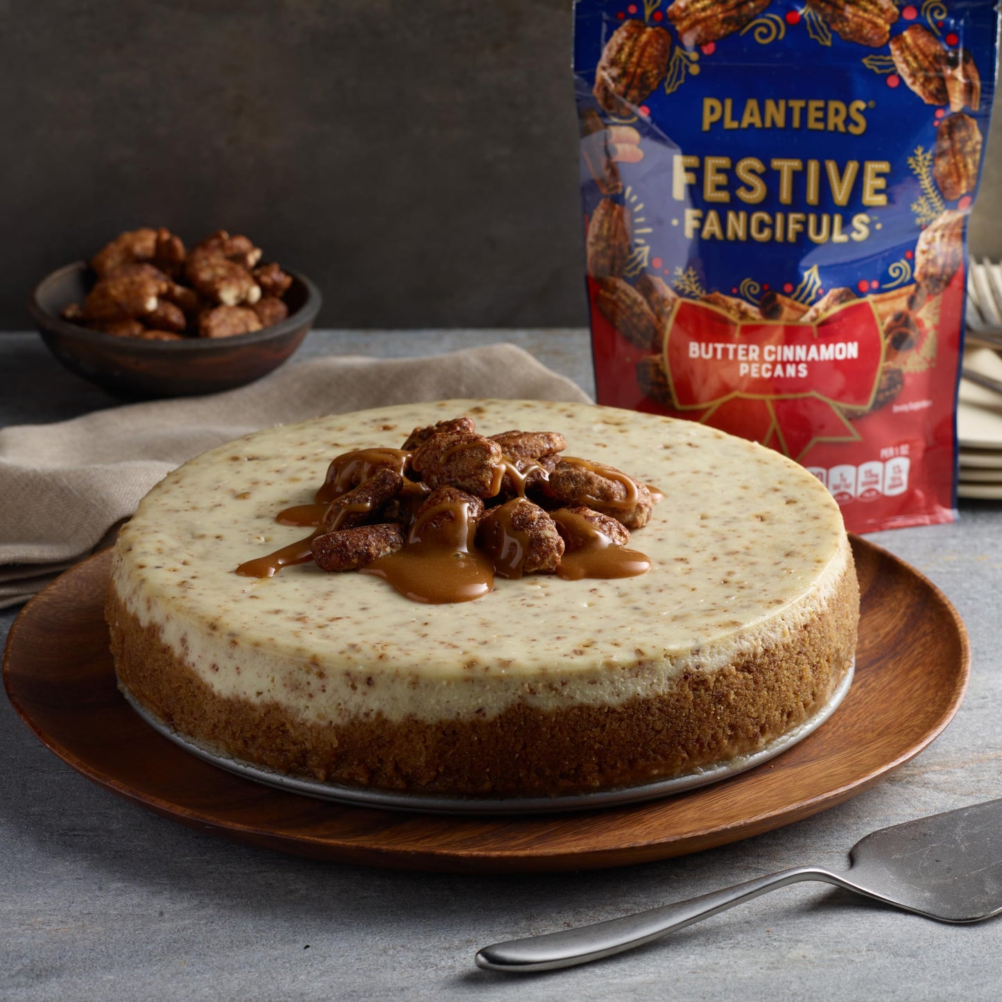 PLANTERS Limited Edition Kettle Cooked Cinnamon Pecans  Butter Flavored Pecans Snack  5.5 oz Bag  Perfect for Snacking and Sharing