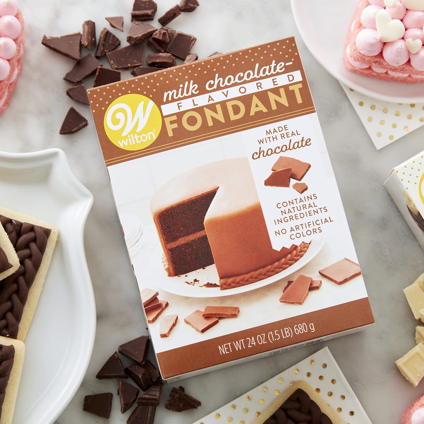 Wilton Milk Chocolate-Flavored Fondant for Cake Decorating, 24 oz.