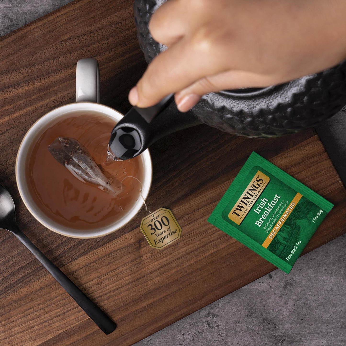 Twinings Irish Breakfast Tea, Decaf Tea Bags, Strong And Distinctive Black Decaffeinated Tea, 20 Individually Wrapped Tea Bags (Pack Of 2)